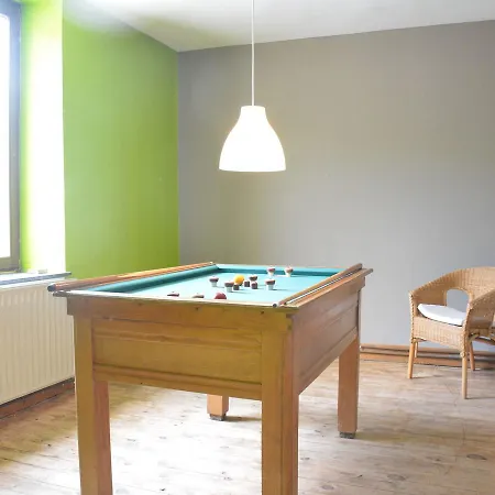 בית נופש Village House With Swimming Pool Billiards Table Football Ping Pong Fitness *