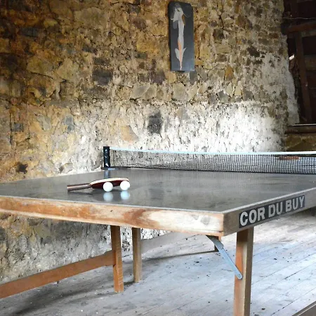 Village House With Swimming Pool Billiards Table Football Ping Pong Fitness * Marchin